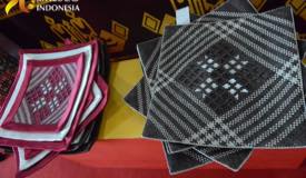 ../images/gallery/souvenir/rattan-craft2.jpg
